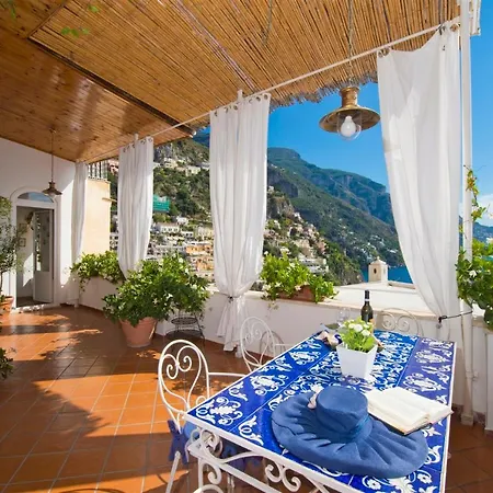 Villa Casa Noemi 4&2, Emma
